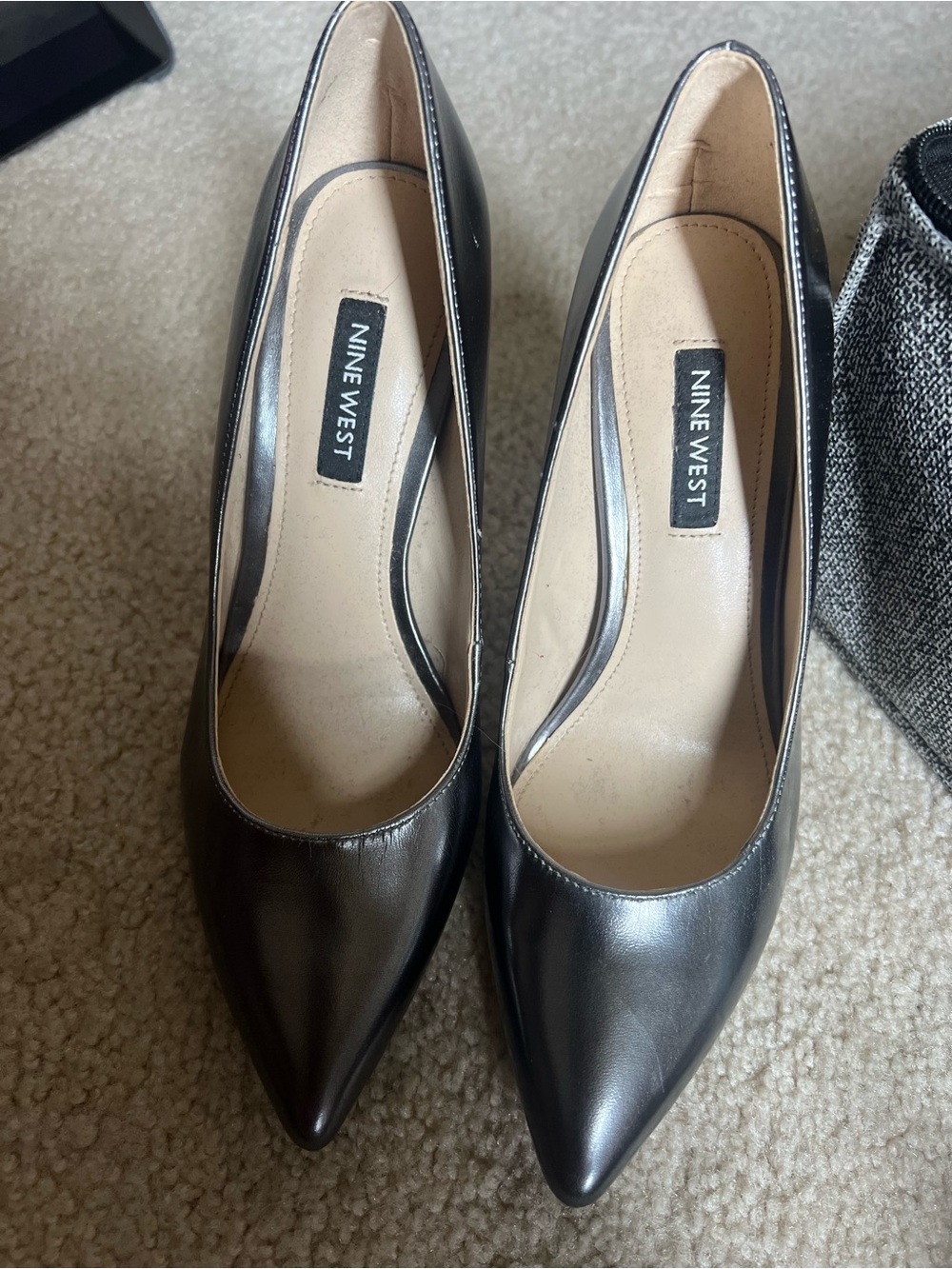 Nine West silver Pointed Leather Pumps